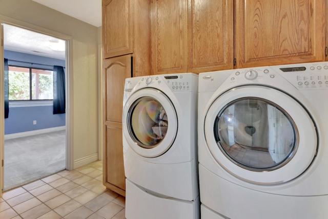 270 Rio Vista Drive, King City CA: https://media.crmls.org/mediaz/0430da50-e60a-4256-9ac1-bb104777f297.jpg