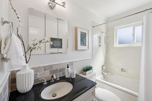 3902 Bret Harte Drive, Redwood City CA: https://media.crmls.org/mediaz/043109cf-d476-4edc-a2fd-fd49c24020f0.jpg