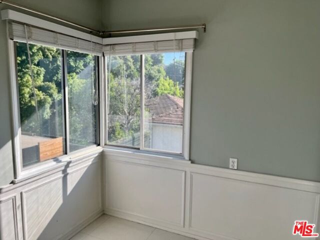 11346 Cashmere Street, Los Angeles CA: https://media.crmls.org/mediaz/04314ee6-ed06-49ea-8fc6-bf9801d2946c.jpg