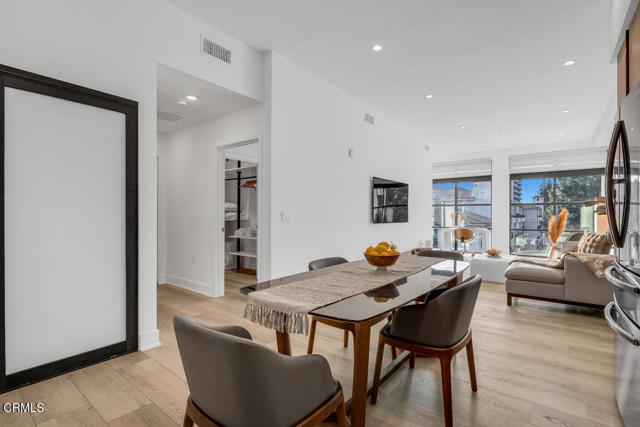 Detail Gallery Image 7 of 31 For 178 S Euclid Ave #412,  Pasadena,  CA 91104 - 1 Beds | 1 Baths