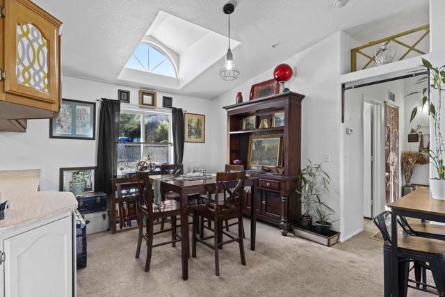 300 Thornton Dr, El Cajon CA: https://media.crmls.org/mediaz/0434fca4-6174-4c0b-8a4d-6d7b490e53f3.jpg