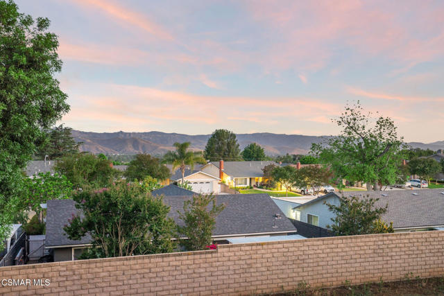 4940 Corral Street, Simi Valley CA: https://media.crmls.org/mediaz/043544b1-a215-4bb8-bd53-ca9caad493c6.jpg