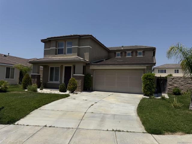 29360 Coral Island Ct, Menifee CA: https://media.crmls.org/mediaz/0435aa62-c5d0-410e-9623-08c19f6ba2c1.jpg