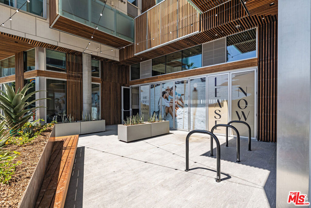 MLS #24440597 image #9