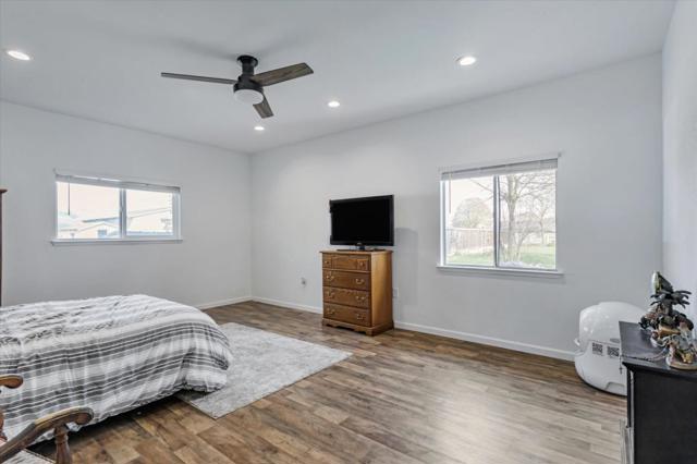 1204 Shore Road, Hollister CA: https://media.crmls.org/mediaz/04373364-f037-4191-8edc-ea6ac8d6ea97.jpg