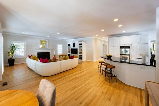 850 Arroyo Court, Palo Alto CA: https://media.crmls.org/mediaz/04392dc0-dcc0-41b8-bc43-2524e92c4738.jpg