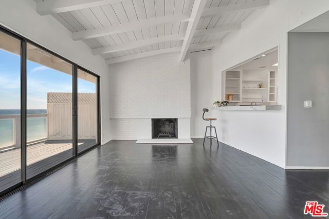 Drew Fenton | 25330 Malibu Road Malibu CA | MLS: 7283830