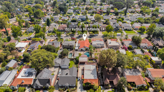 1807 Vistillas Road, Altadena CA: https://media.crmls.org/mediaz/0439fb64-2c34-4621-87d1-1fe68d7dbf34.jpg