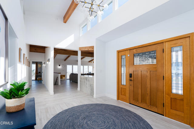 3086 Grove Street, Ventura CA: https://media.crmls.org/mediaz/043a7a7f-eab6-4cda-8e8e-e715c7c1148d.jpg