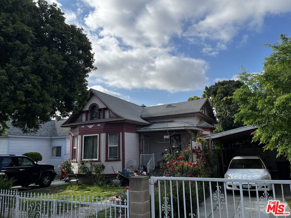 114 E Ellis Street, Long Beach, CA 90805