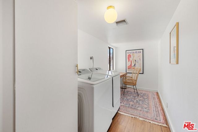 74060 Setting Sun Trail, Palm Desert CA: https://media.crmls.org/mediaz/043c81ad-22cc-4faa-8cf4-9a5c41c5771a.jpg