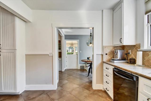 901 Laurel, San Mateo CA: https://media.crmls.org/mediaz/043d0749-b748-4c4b-8e89-4fc0f5349af0.jpg