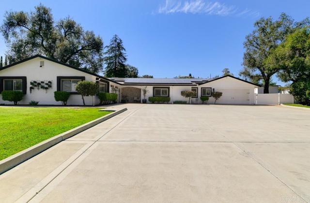 Detail Gallery Image 1 of 1 For 1838 Rancho Jorie, Alpine,  CA 91901 - 4 Beds | 3 Baths