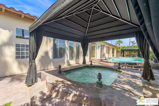 2 Via Elegante, Rancho Mirage, CA 92270
