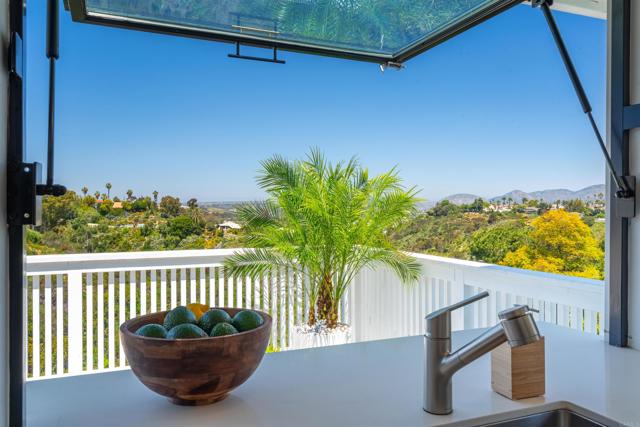 Detail Gallery Image 29 of 65 For 3554 56 Sydney Pl, San Diego,  CA 92116 - 2 Beds | 2 Baths