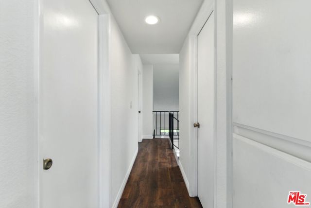 8333 Columbus Avenue, North Hills CA: https://media.crmls.org/mediaz/04412a7f-c9b5-450c-9673-8ac2d395c0ef.jpg