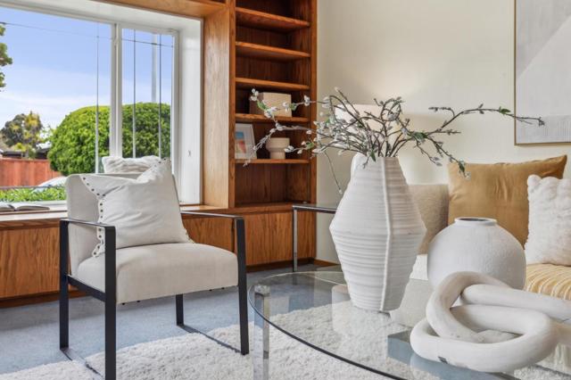 858 Chrysopolis Drive, Foster City CA: https://media.crmls.org/mediaz/0441e868-5611-401c-b6d0-6af8cf375423.jpg