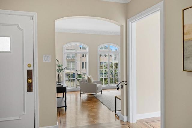 154 Stanyan Street, San Francisco CA: https://media.crmls.org/mediaz/04436b27-a69d-4f3e-b3cb-5f2944fa4467.jpg