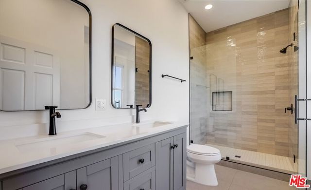 15851 Mulholland Place, Los Angeles CA: https://media.crmls.org/mediaz/044484e4-4068-4ce7-868d-274ce0402b7f.jpg