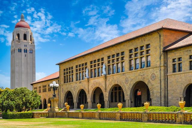 3151 Ramona Street, Palo Alto CA: https://media.crmls.org/mediaz/044573f6-f43a-4669-a0b1-3440b7b89483.jpg