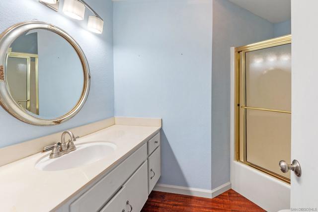 7087 Camino Revueltos #302, San Diego CA: https://media.crmls.org/mediaz/0445be6d-091a-488c-8343-d8b79bd45710.jpg