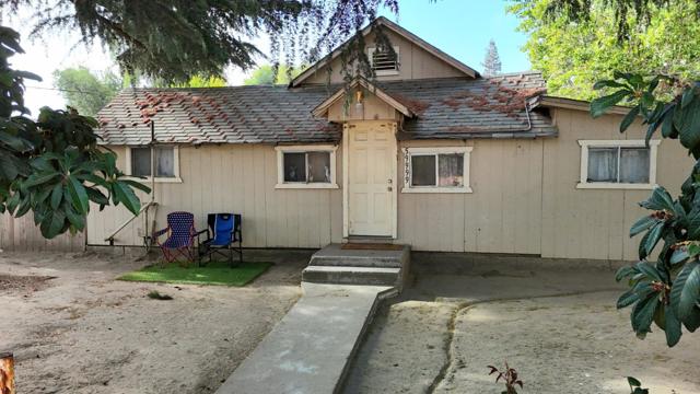 62437 Center Street, San Ardo CA: https://media.crmls.org/mediaz/0446979e-f3c2-4ad1-bc77-c1074dec170e.jpg