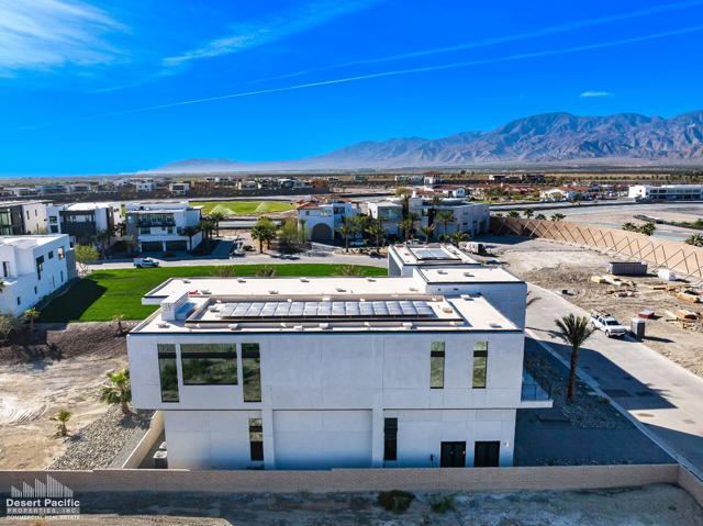 61006 Watkins Glen Dr, Thermal CA: https://media.crmls.org/mediaz/044748ab-6716-4ecb-bc51-0b57b265570c.jpg