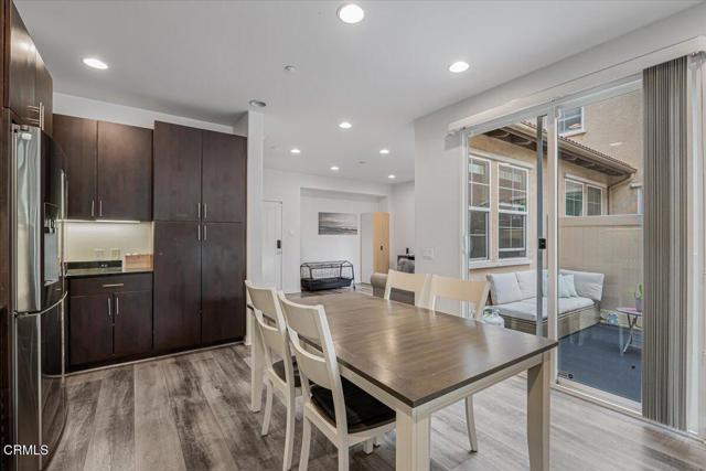 Detail Gallery Image 10 of 44 For 3027 N Oxnard Bld, Oxnard,  CA 93036 - 3 Beds | 2/1 Baths