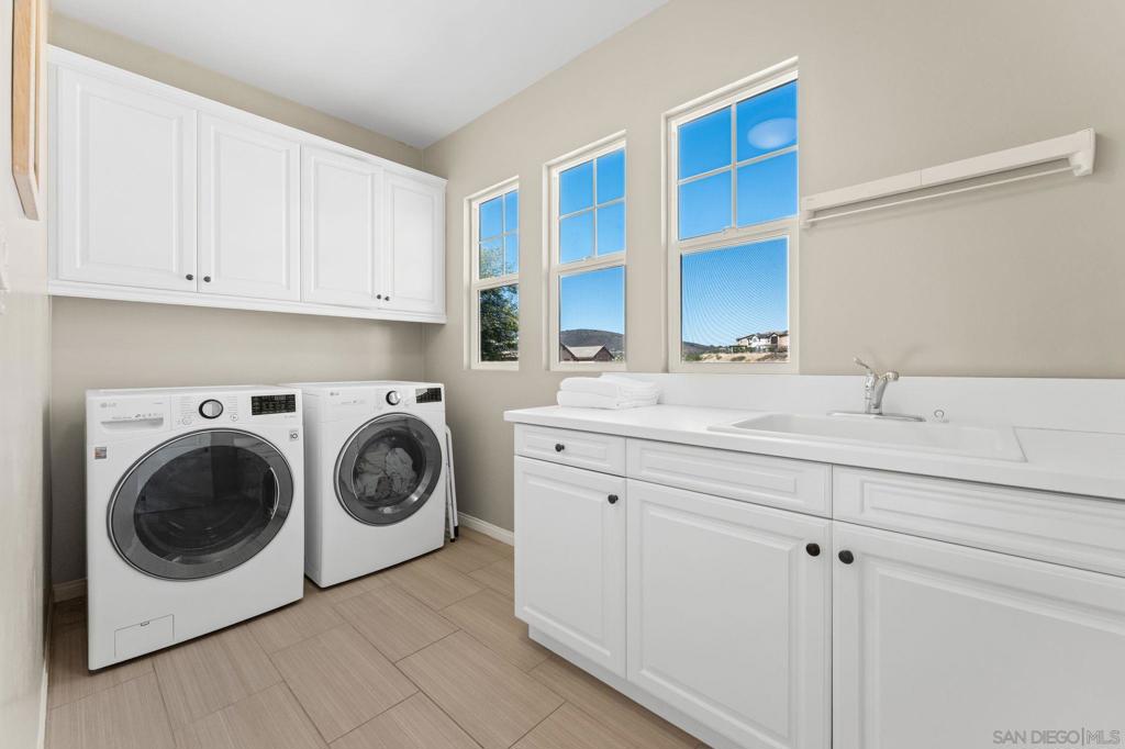 15083 Aramon Place - photo 18