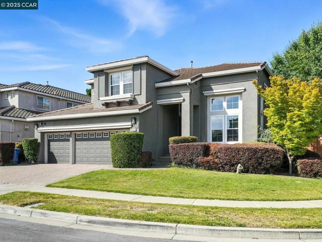 36309 Tunbridge Drive, Newark CA: https://media.crmls.org/mediaz/04484f59-7d8d-479d-bf77-ac9a848e0dbf.jpg