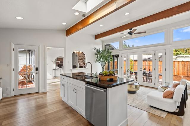 4163 Park Boulevard, Palo Alto CA: https://media.crmls.org/mediaz/0448b87e-930c-4879-a7f6-85bae83ecaea.jpg