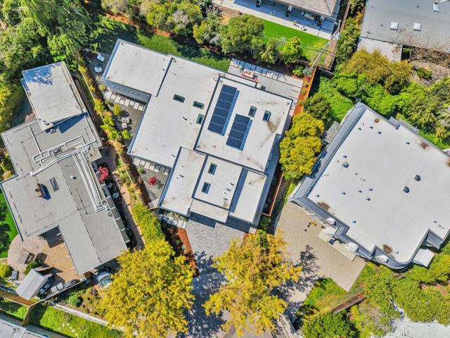 769 Allen Court, Palo Alto CA: https://media.crmls.org/mediaz/04491052-49f7-4b13-86d7-59d093777fbc.jpg