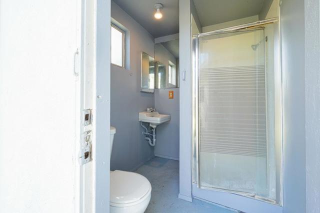 114 Iris Drive, Salinas CA: https://media.crmls.org/mediaz/04493ebc-fe1d-4d99-829d-0725880dfdcd.jpg