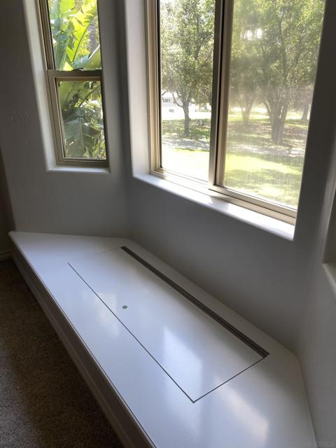 15847 Mac Tan Ln, Valley Center CA: https://media.crmls.org/mediaz/044a1c1a-e137-4c42-b06b-779a1822f3ce.jpg