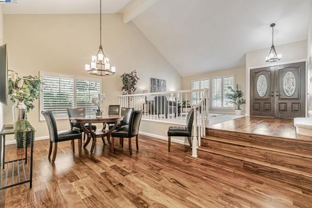 38957 Altura Street, Fremont CA: https://media.crmls.org/mediaz/044a4580-d395-4f8b-b188-724210903248.jpg
