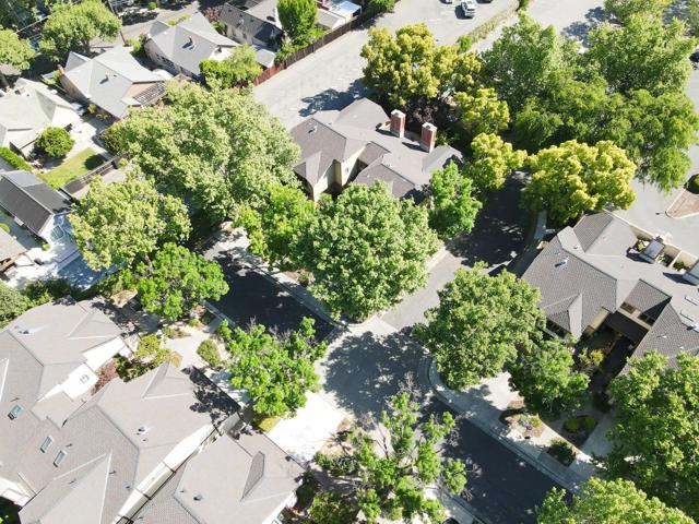 1210 Fiddlers Green, San Jose CA: https://media.crmls.org/mediaz/044acd69-c4e3-4b16-857c-f39d405defce.jpg