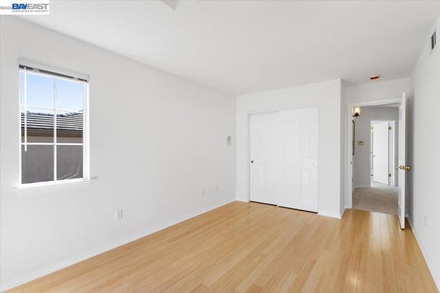 Image 27 of 60 For 7900 Pineville Cir