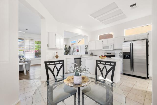 37261 Mojave Sage Street, Palm Desert CA: https://media.crmls.org/mediaz/044b3d97-f79c-40c2-af22-405c134bda35.jpg