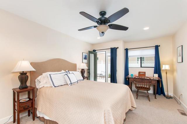 1033 Encino Row, Coronado CA: https://media.crmls.org/mediaz/044b4f65-32ee-4dfc-90b8-1e9d8bd081f2.jpg