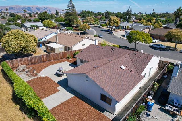 5953 Bellflower Drive, Newark CA: https://media.crmls.org/mediaz/044d2126-ef3a-4e26-aabe-bf654024a30d.jpg