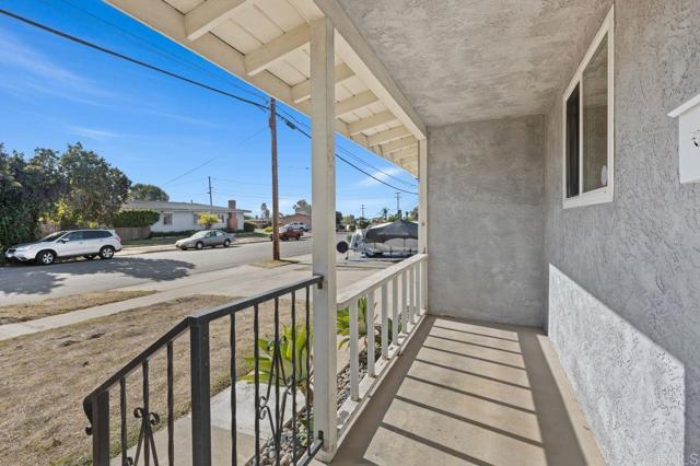 Detail Gallery Image 1 of 35 For 1650 Larwood Rd, Lemon Grove,  CA 91945 - 3 Beds | 2 Baths