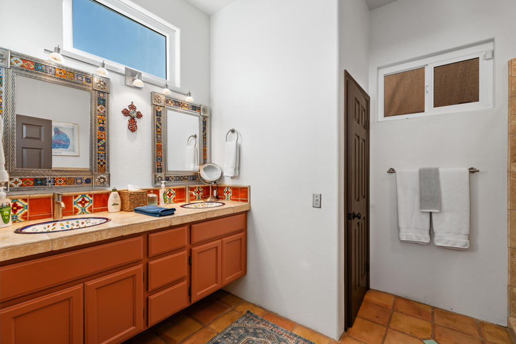 MLS #219138758DA image #10