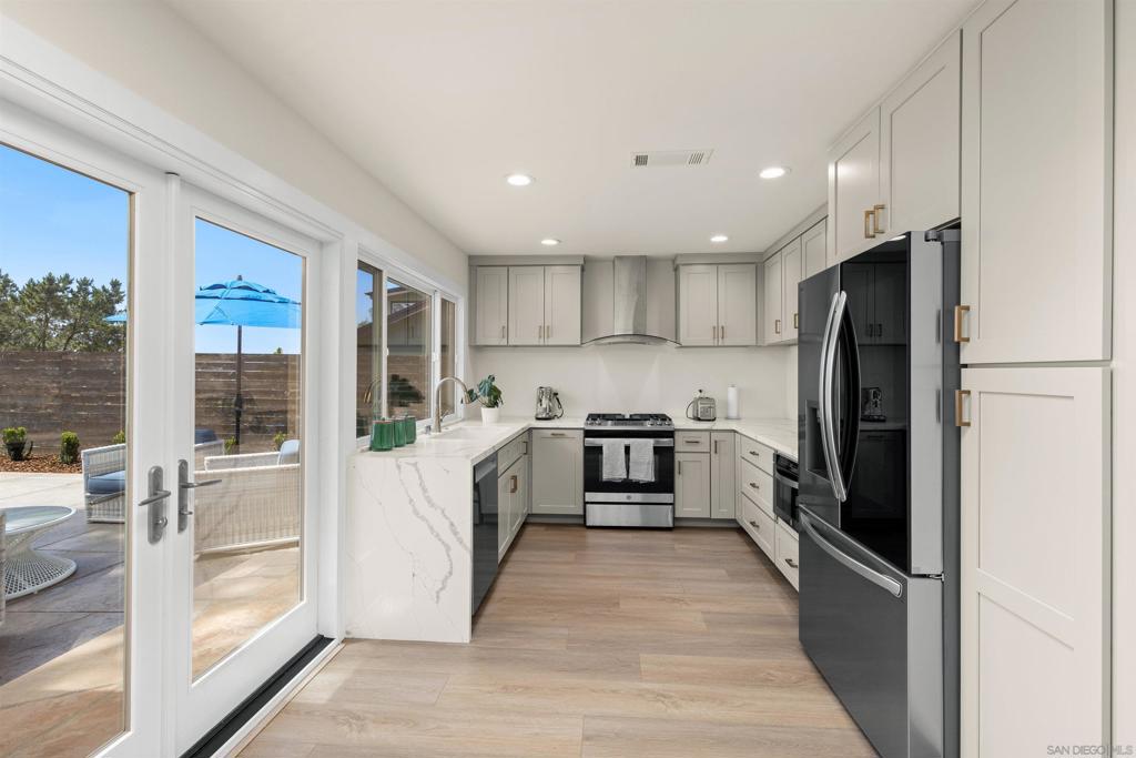 14186 Half Moon Bay Dr - photo 12