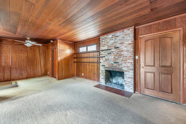 1036 Almanor Avenue, Menlo Park CA: https://media.crmls.org/mediaz/04509e6d-6107-4c47-be20-0c84f5154888.jpg