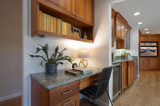 1455 Redwood Drive, Los Altos CA: https://media.crmls.org/mediaz/0450ae42-f2ee-491d-8c9c-f4fbc68adbdc.jpg