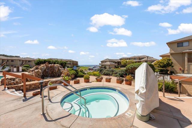 29 Seascape Resort Drive, Aptos CA: https://media.crmls.org/mediaz/0451102a-fe62-4a88-a89c-860f62662ff0.jpg