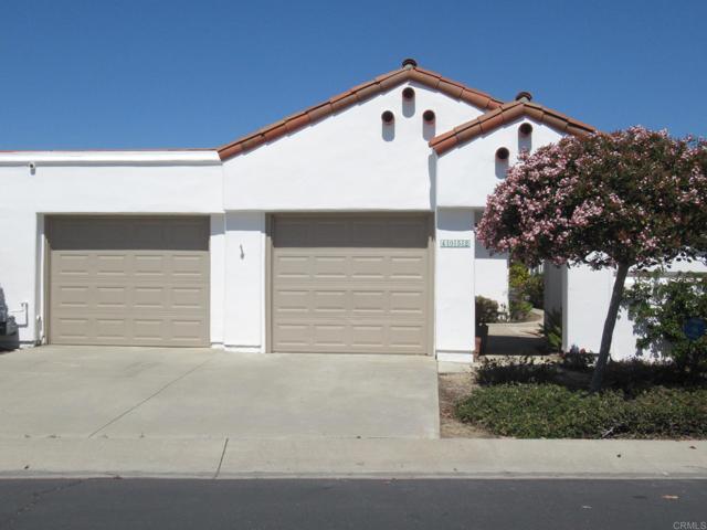 4052 Aeolia Way, Oceanside CA: https://media.crmls.org/mediaz/04519624-c8be-469a-a6a0-2c68977cd623.jpg