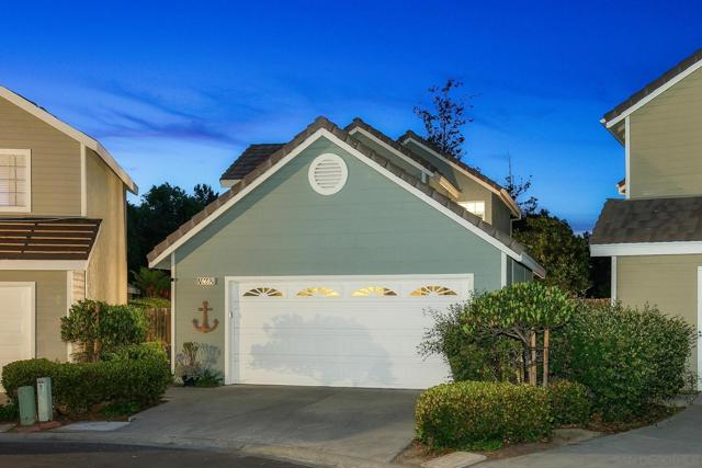 10602 Rancho Carmel Dr., San Diego CA: https://media.crmls.org/mediaz/04546d78-320a-4ccb-a7cd-afca95877a18.jpg