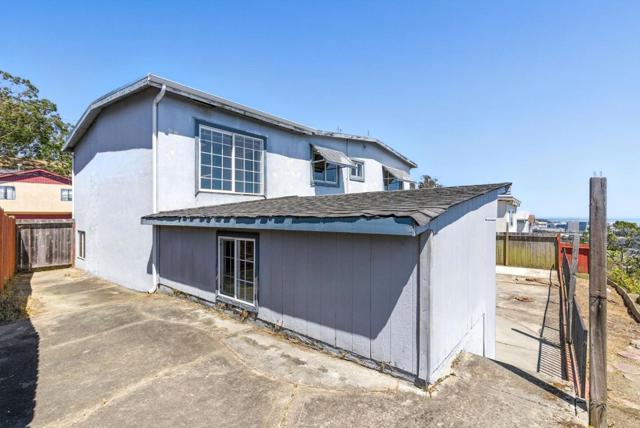 541 Diamond Avenue, South San Francisco CA: https://media.crmls.org/mediaz/0454f0dc-0d09-47a1-bc78-5e54cc41487a.jpg