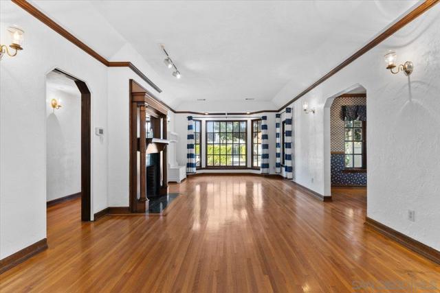 3031 Ibsen St, San Diego CA: https://media.crmls.org/mediaz/04551e47-25f7-40ae-8866-bbf9302f5f1d.jpg